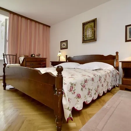 Holiday home Seaside House Baska Voda, Makarska - 16138 *