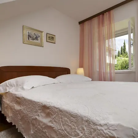 Seaside House - Makarska - 16138 *