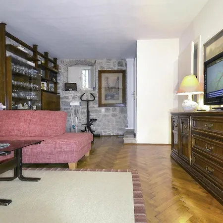 Seaside House - Makarska - 16138 *
