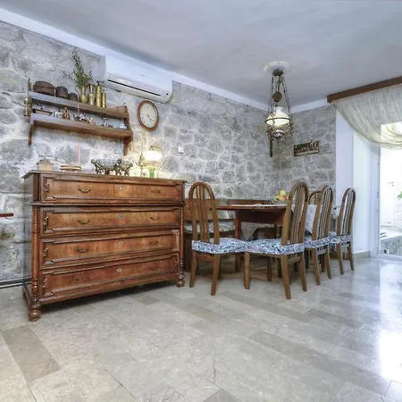 Seaside House Baska Voda, Makarska - 16138 *